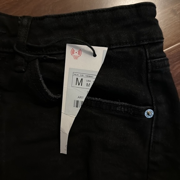 ZARA Black Distressed Denim Shorts size 6 - Picture 5 of 9